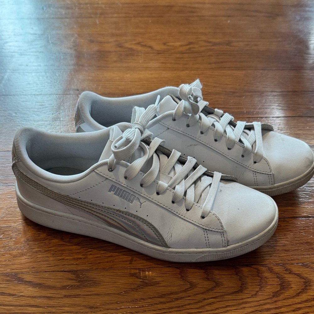 Puma White Sneakers with Holographic Stripe